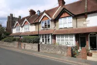 Fantastic 2 Bedroom Victorian Flat in Lewes
