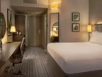 DoubleTree by Hilton London Chelsea Hotels near Wandsworth