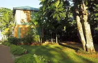Country Country Hotels in Green Island