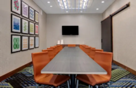 Holiday Inn Express & Suites GRAND RAPIDS SOUTH - WYOMING by IHG - 3-Star