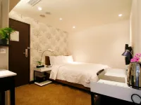 Hotel Puri Ximen Отели рядом с достопримечательностью «Симэньдин»