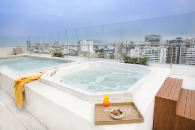 Dazzler by Wyndham Lima San Isidro Hotels near Chinatown