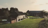 Domaine Sur les Sarts Hotels in Wanze