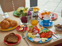 Hotel Kolping Wien Zentral Отели рядом с достопримечательностью «Рынок Нашмаркт»