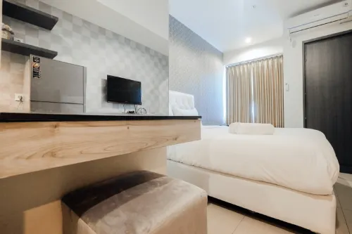 Simply Studio @ Grand Kamala Lagoon Apartment by Travelio Hotel di Bekasi Barat