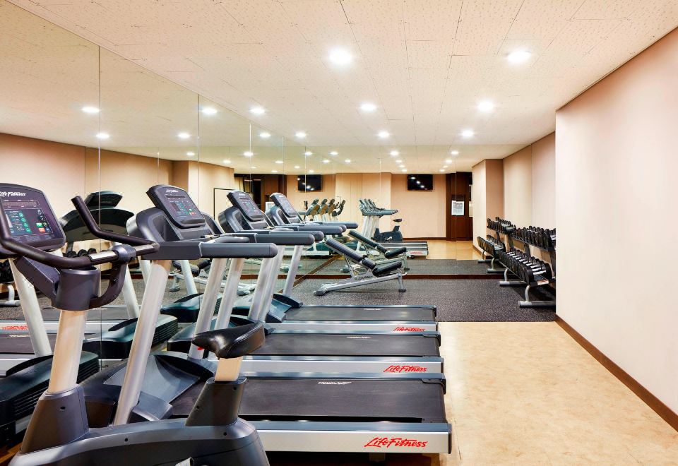 포포인츠 바이 쉐라톤 조선, 서울역 부대시설