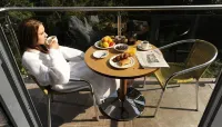Craigmhor Lodge & Courtyard - breakfast