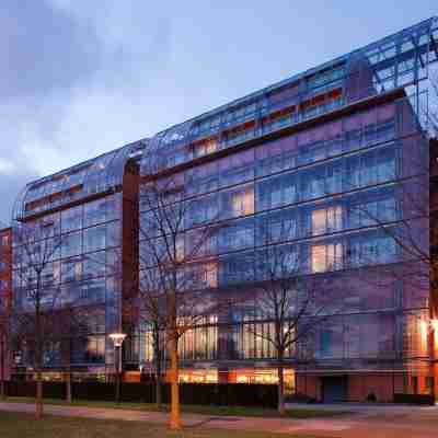 Lyon Marriott Hotel Cité Internationale Hotel Exterior
