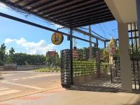 Dino Studio Hotels in Amphoe Yang Talat