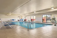 Hampton Inn & Suites Detroit/Sterling Heights Các khách sạn ở Sterling Heights