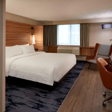 Fairfield by Marriott Montreal Downtown Отели рядом с достопримечательностью «Центральный автобусный вокзал»