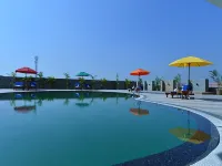 Sky Star Hotel - Pools