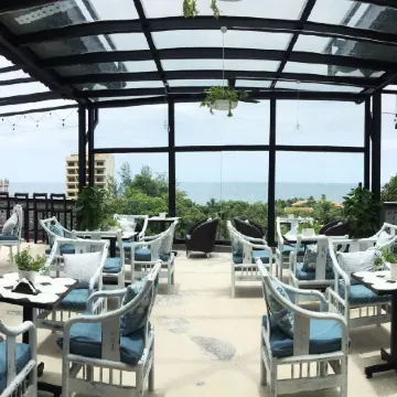 Phu House