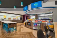 Tru by Hilton Lawrenceville Atlanta I-85 Sugarloaf - 3-Star