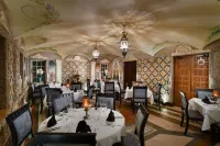 The Villa Casa Casuarina Các khách sạn ở Miami Beach
