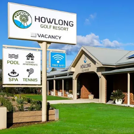 Howlong Golf Resort