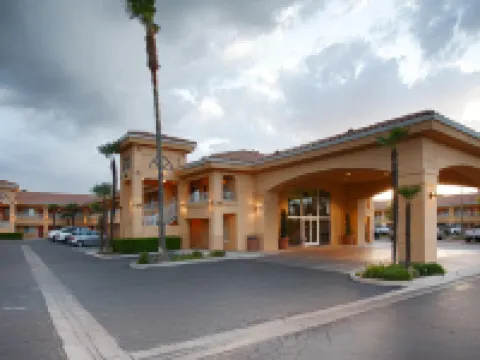 Best Western Inn  Suites Lemoore Hotels in Lemoore