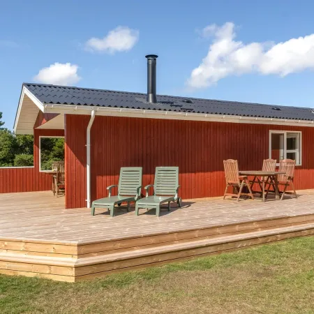 "Thorvor" - 1.5km from the Sea