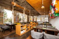 네이처 그린 리조트 바이 JPH 호텔