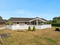 "Stefanka" - 600m from the Sea Hotels in Rudkøbing