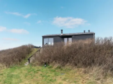 "Skade" - 75m from the Sea