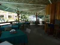 Harmony Hotel Отели в г. Панглао