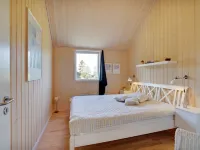 "Eireen" - 600m to the Fjord Hotels in Farso