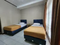 Hotel Larissa Ciamis - parking