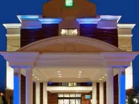 Holiday Inn Express & Suites Norfolk Airport