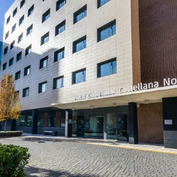 Hotel Zentral Castellana Norte Отели рядом с достопримечательностью «Станция метро Montecarmelo»
