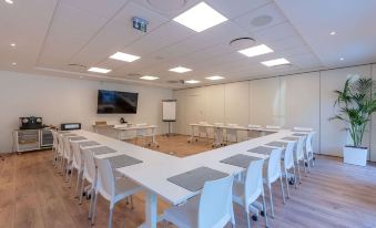 Kyriad Residence Cabries - Plan de Campagne