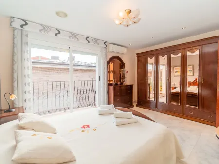 Aurea Отели в г. Пинеда-де-Мар