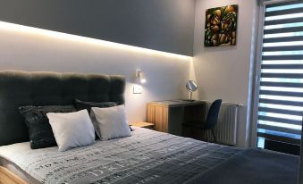 4UApart-Apartment Suite Picasso