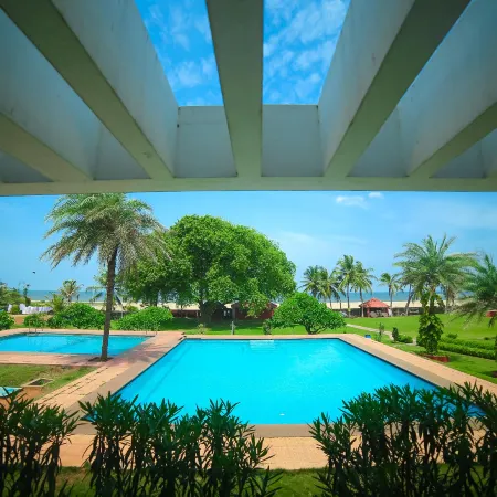 St.James Court Beach Resort