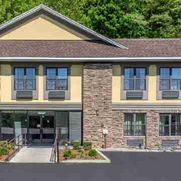 Quality Inn Near Mountain Creek Hotel Exterior