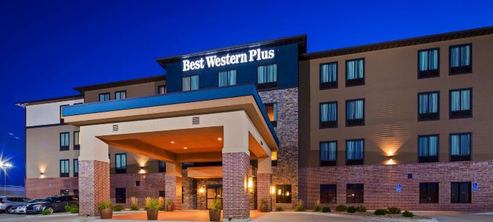 Best Western Plus Lincoln Inn  Suites Hotels in Lincoln