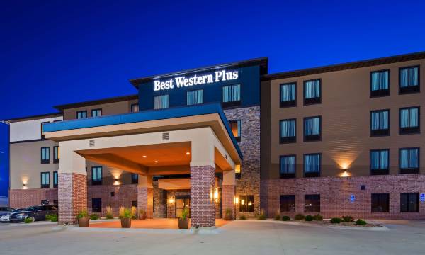 Best Western Plus Lincoln Inn Suites