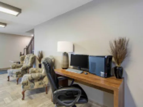 Econo Lodge Hotels in Regina