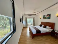 Palm Paradise Resort Hotels in Niravade