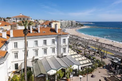 Excelsior Hotels in Saint-Raphaël