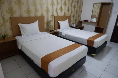 De'Pratnya Hotel Hotel dekat Simpang Lima Gumul - KEDIRI