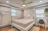 Takoma Park Apt w/ Wood Fire Pit < 8 Mi to DC