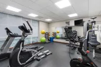 Best Western Plus MidAmerica Hotel - Gym