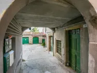 Francesco's Pretty House