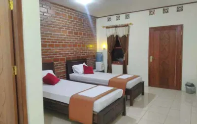 Homestay Mudiyono Hotels in Ngargogondo
