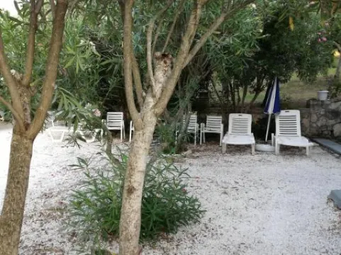 託尼開放式公寓酒店