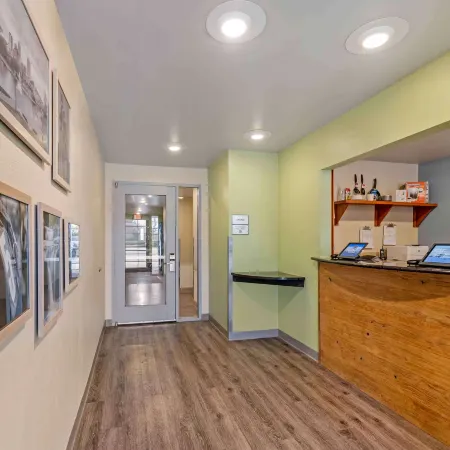 Extended Stay America Select Suites - Indianapolis - Greenwood
