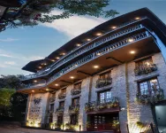 The West Gate Posada by Summit Hotel in zona Darjeeling Himalayan Railway Toy Train