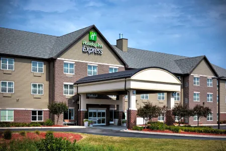 Holiday Inn Express & Suites Green Bay East Отели в г. Аллоез