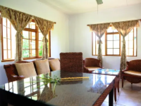 Le Surmer Self Catering Chalets